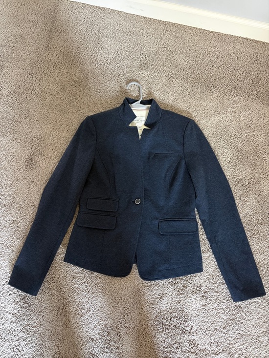 Banana Republic Jackets & Blazers - Banana Republic Dark Navy Single-Button Women's Blazer